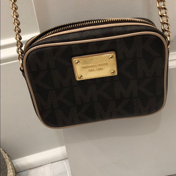 Michael Kors Purse - Picture 1 of 3